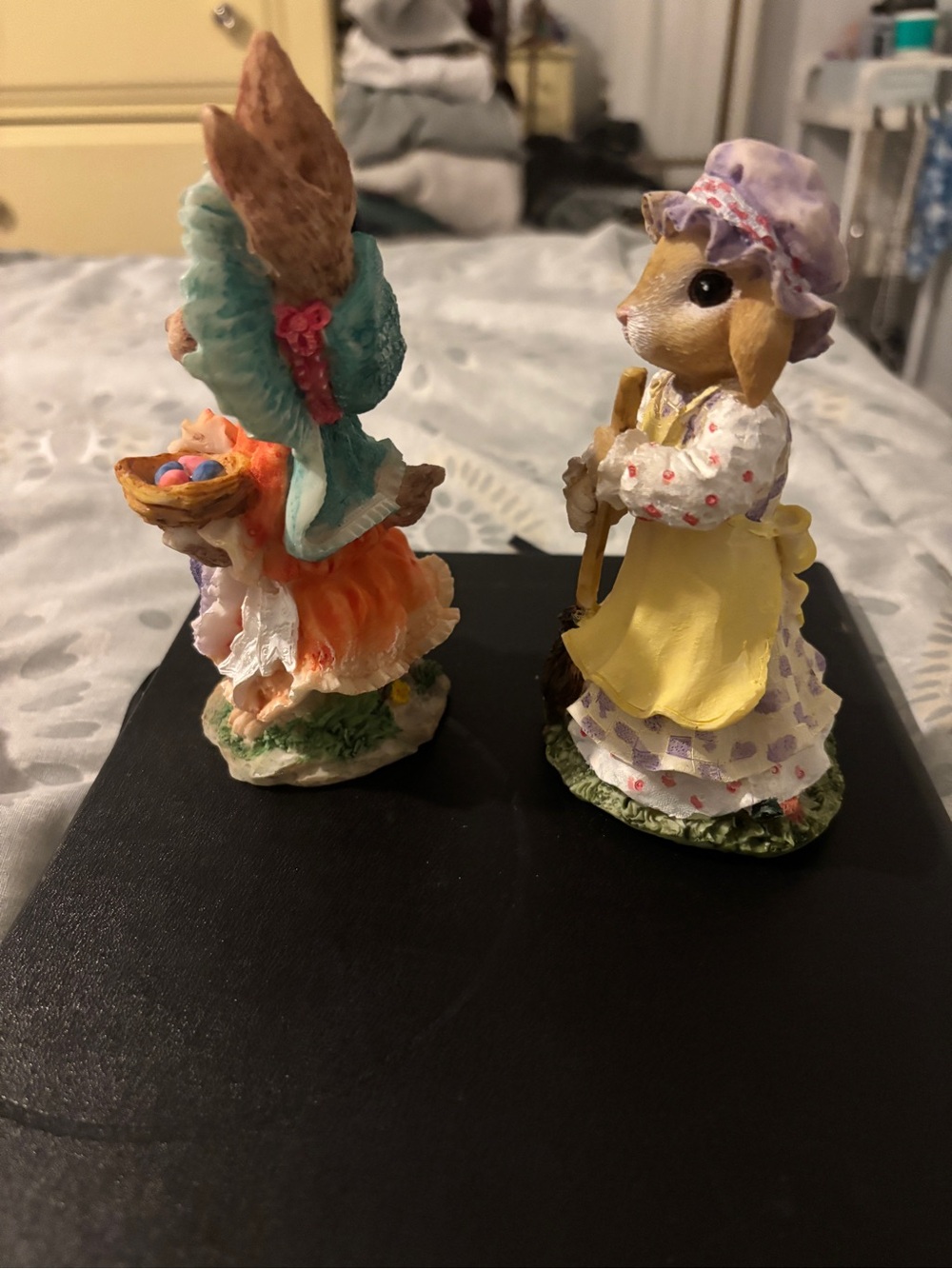 Vintage Bunny Figurine Set of 5 - Picture 9 of 16